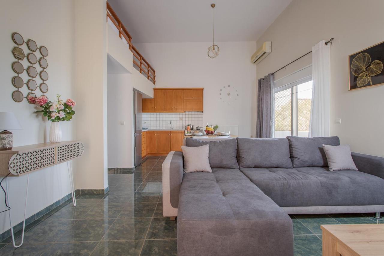 Themis City Apartment Kíssamos Eksteriør bilde
